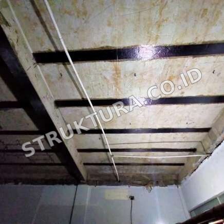 Lajur FRP terpasang pada sisi bawah elemen beton