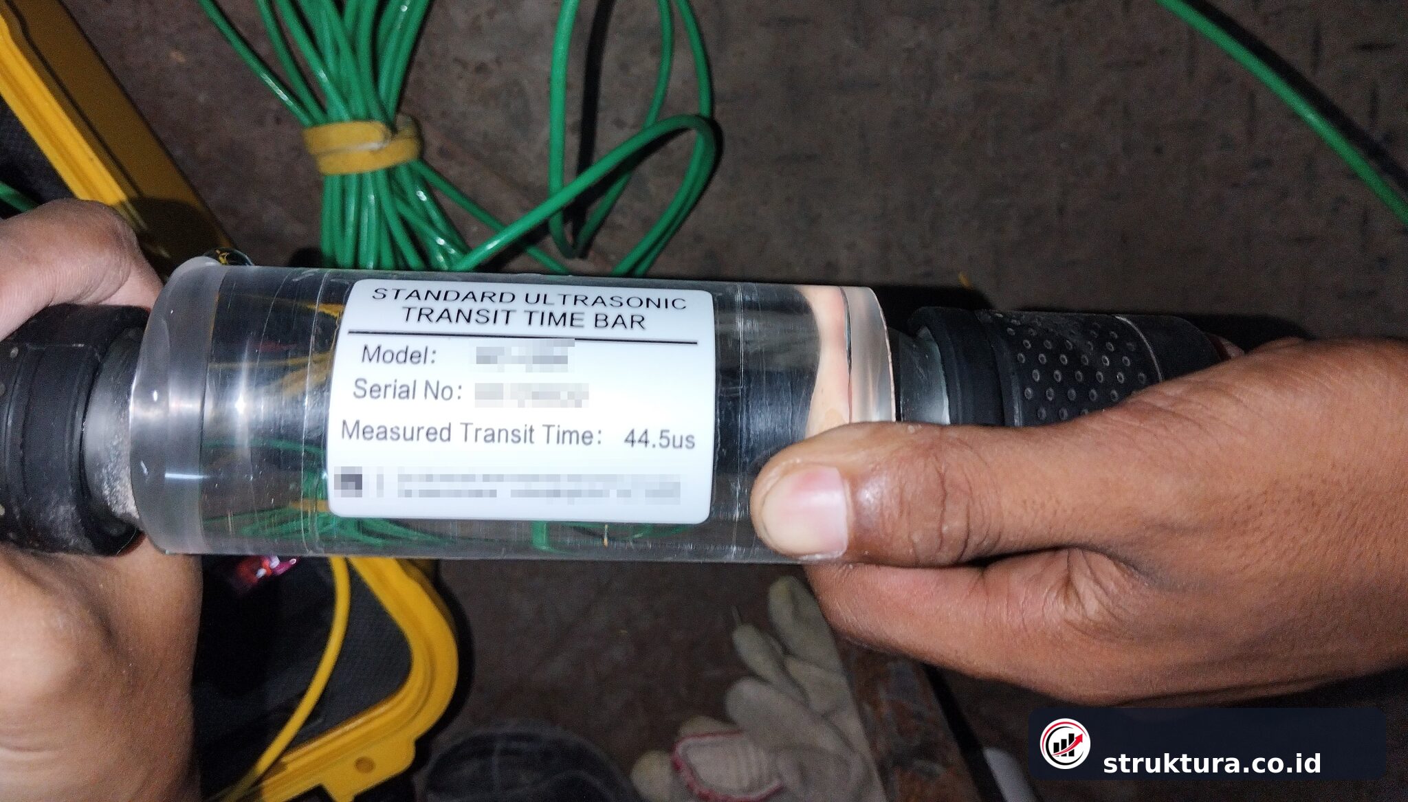Kalibrasi zero-time alat UPV menggunakan calibration rod sebelum sampling