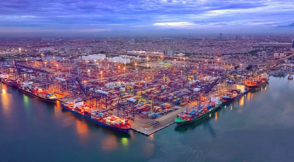 Jasa Perkuatan Struktur Dermaga dan Pelabuhan di Indonesia